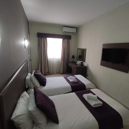 The Windsor Hotel Sliema Esterno foto