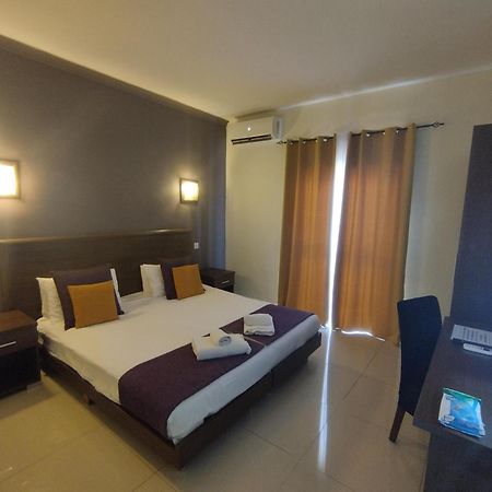 The Windsor Hotel Sliema Esterno foto