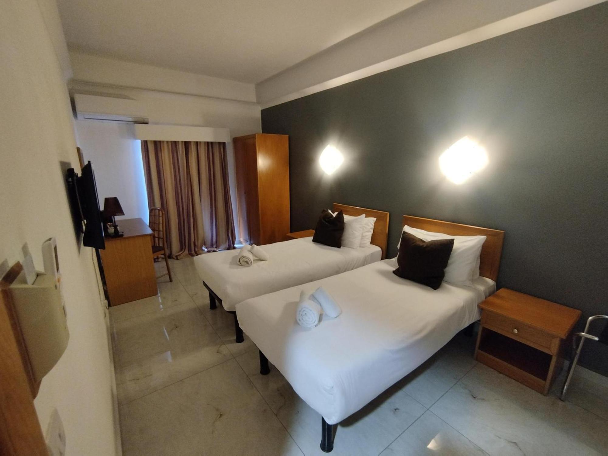 The Windsor Hotel Sliema Esterno foto