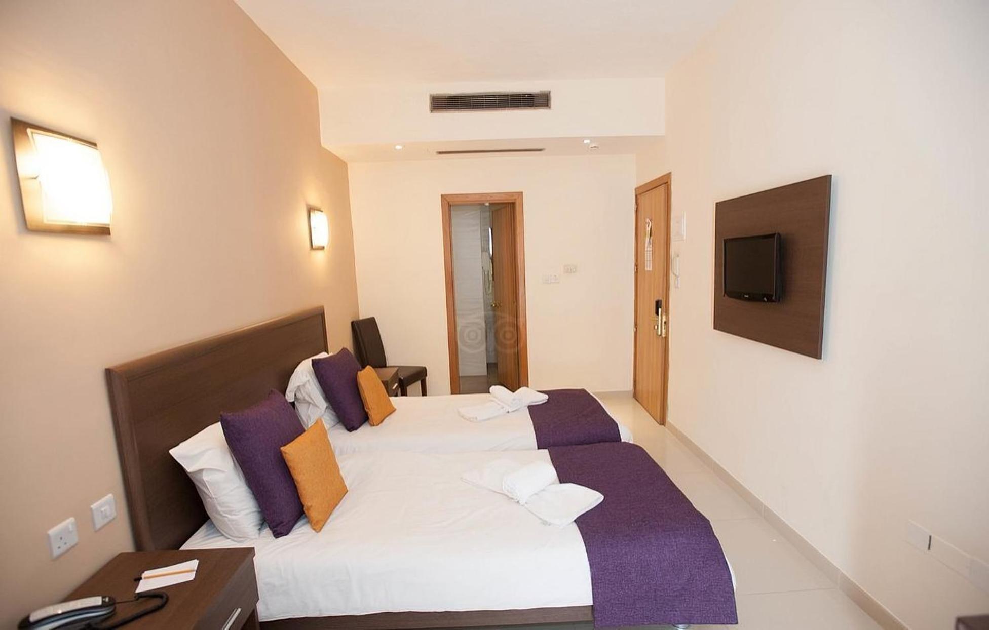 The Windsor Hotel Sliema Esterno foto