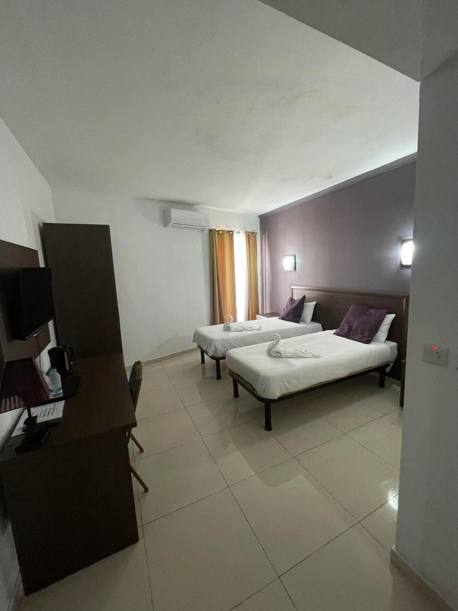 The Windsor Hotel Sliema Esterno foto